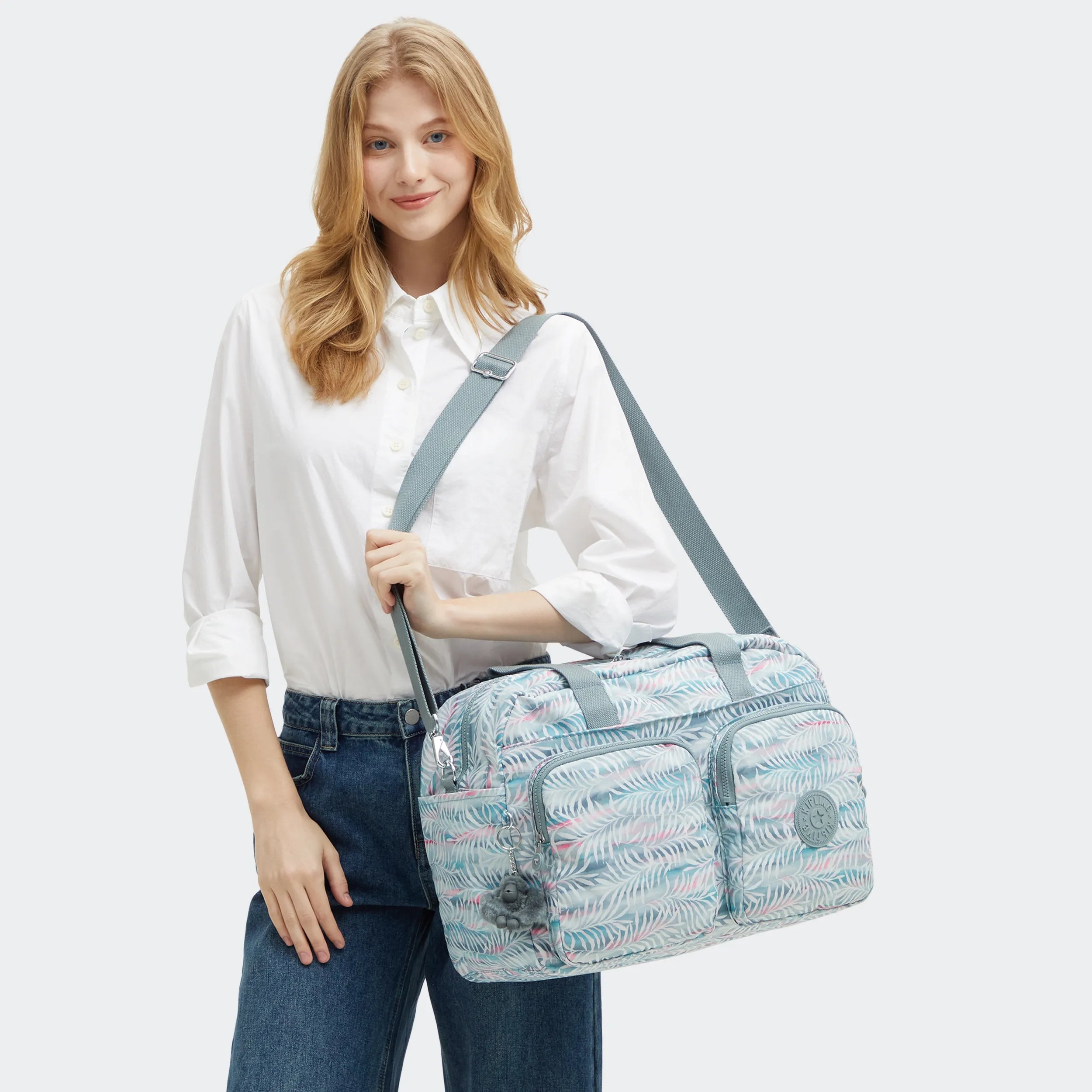 Defea Extra Large Printed Weekender Duffle Bag - Image 8